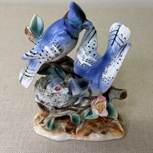 Vintage Arnart Blue Jay Bird Figurine Family Nest Japan S7801 Porcelain Decor